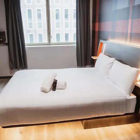 فندق Easyhotel Paris Nord 2*