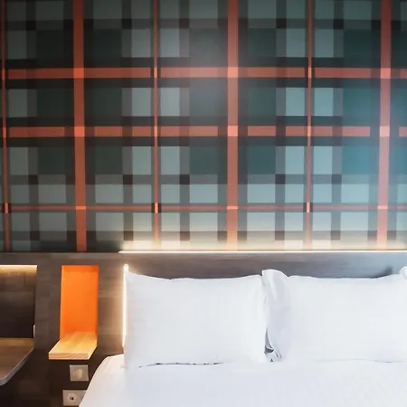 Hotel Easyhotel Paris Nord Aubervilliers
