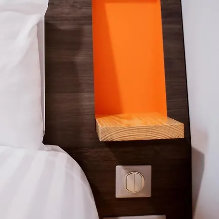 Hotel Easyhotel Paris Nord