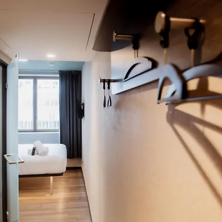 فندق Easyhotel Paris Nord 2*