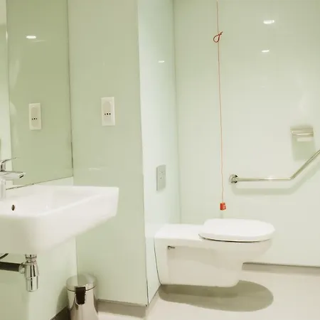 Easyhotel Paris Nord 2* أوبارفيلييه