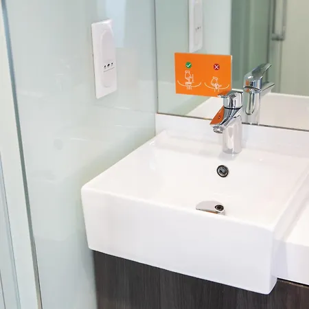 Easyhotel Paris Nord 2* Aubervilliers