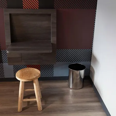 Easyhotel Paris Nord Hotel Aubervilliers