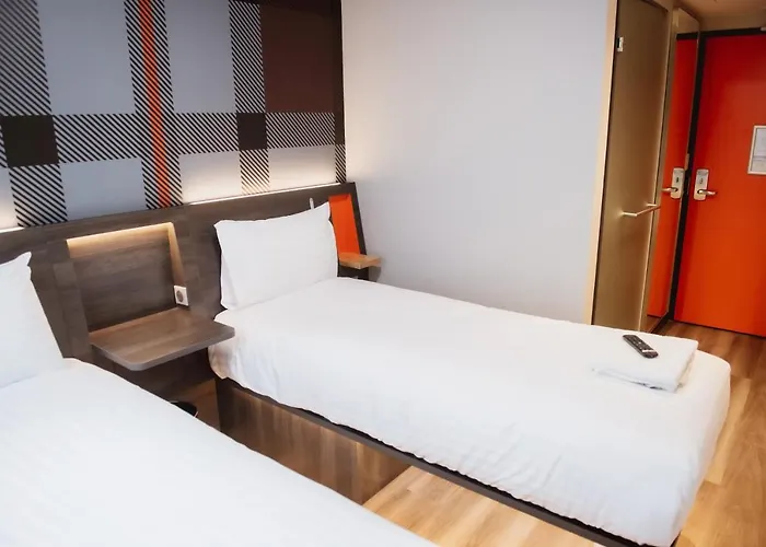 Easyhotel Paris Nord 2*