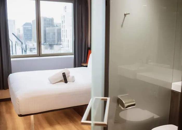 Easyhotel Paris Nord Hotel 2*