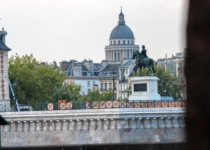 Hotel Easyhotel Paris Nord 2*